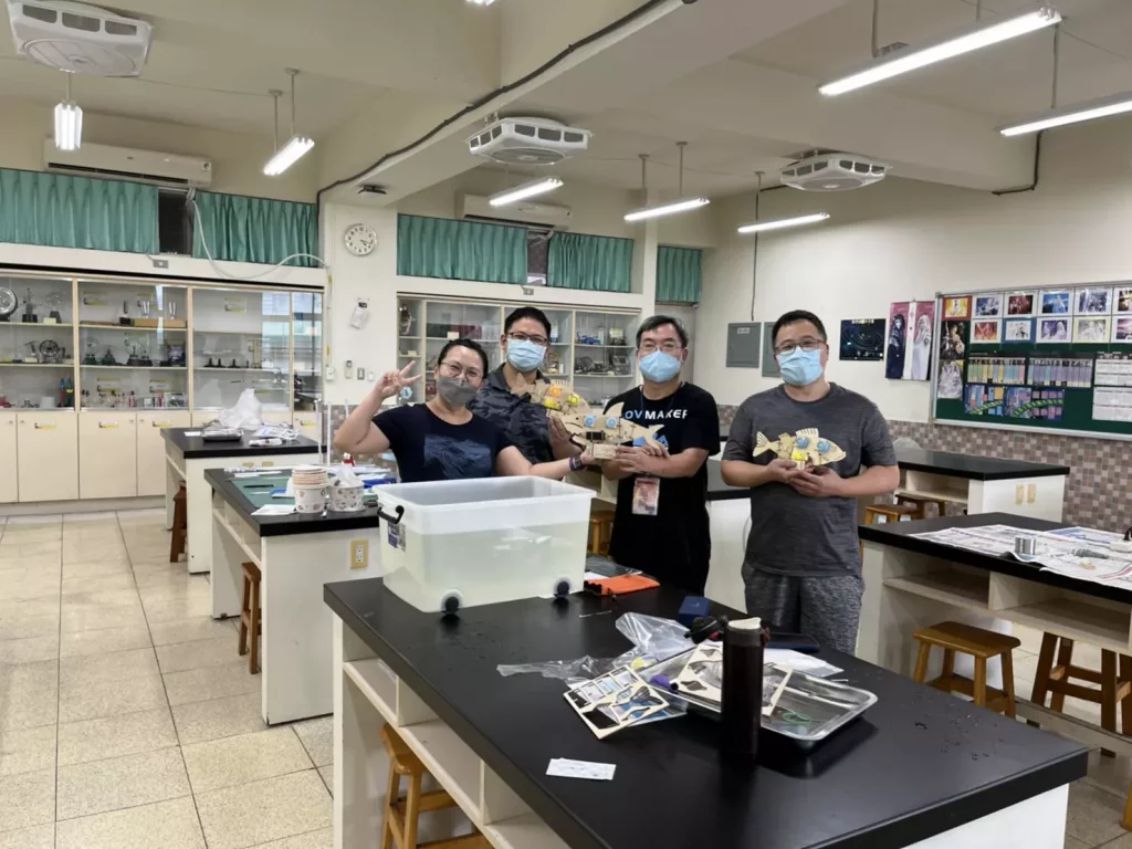 bionic-fish-assembly-and-sharing-taipei-municipal-nanhu-senior-high-school-1